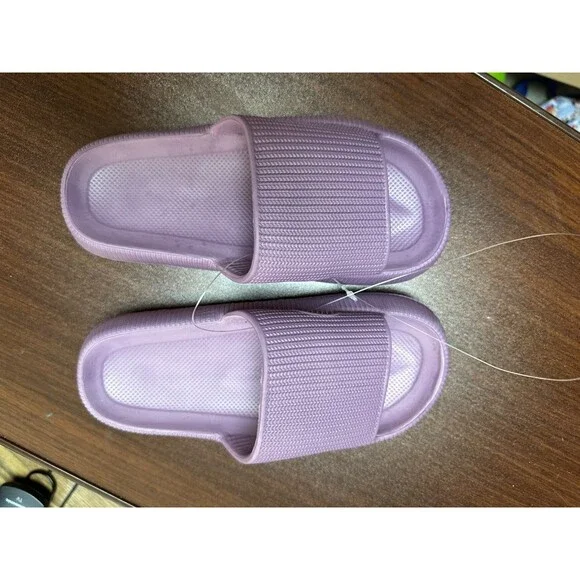 Cloud Pillow Slides Lilac Size EU 32-33 US 2-4 New - Picture 3 of 4